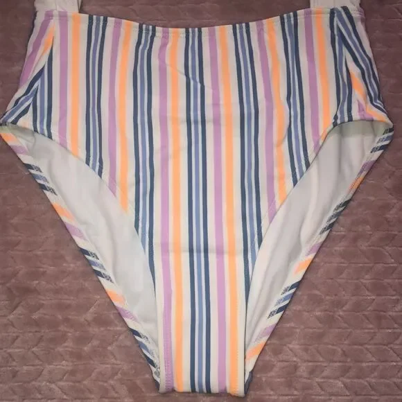 Xhilaration One Piece Monokini Striped Swimsuit - Picture 4 of 6